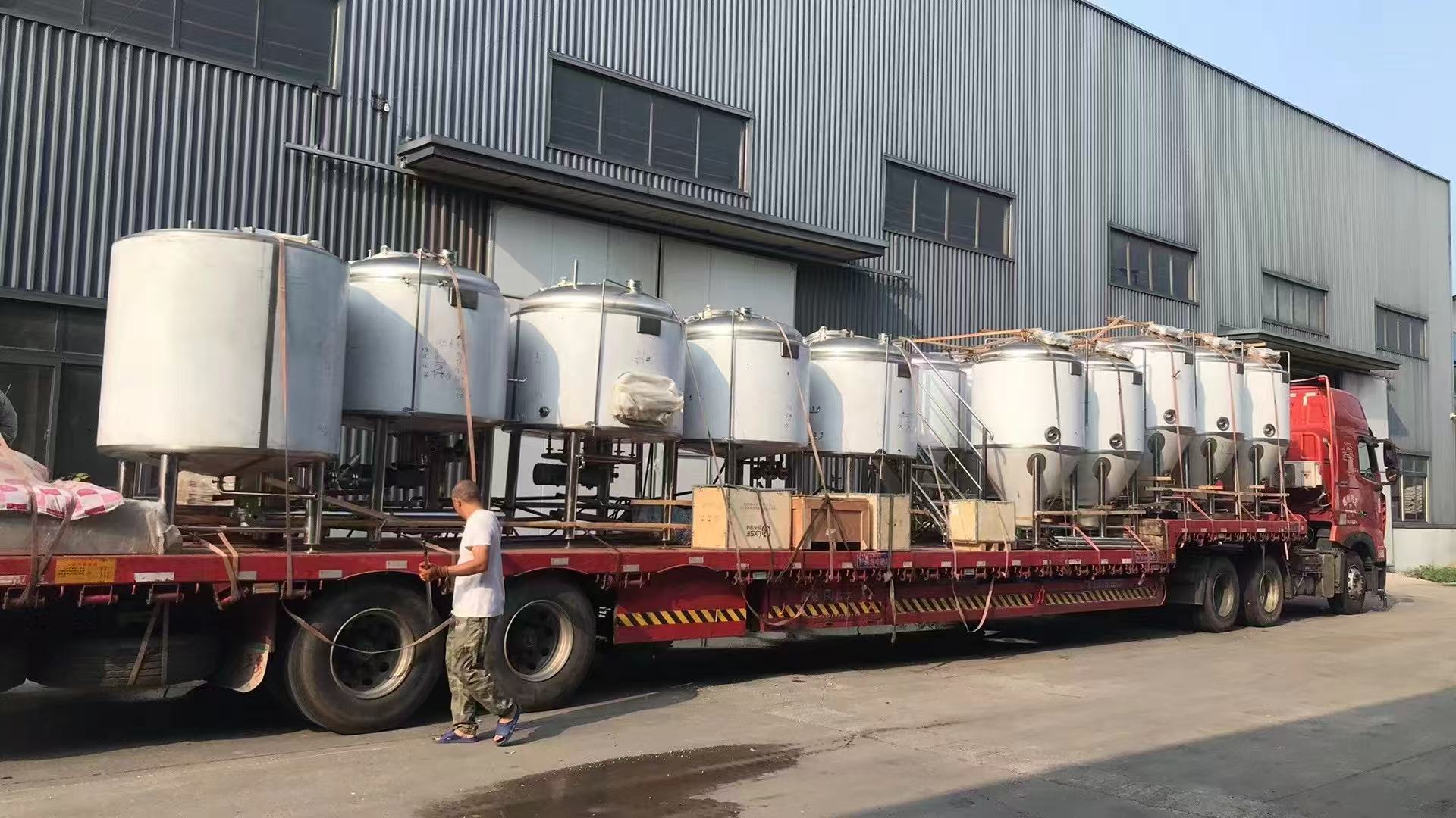 宁强精酿啤酒设备厂—精酿啤酒设备